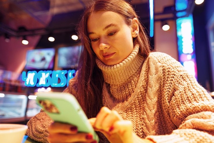 Tangkapan layar Bigger Bass Bonanza di ponsel Android dengan antarmuka responsif dan tombol putar yang jelas